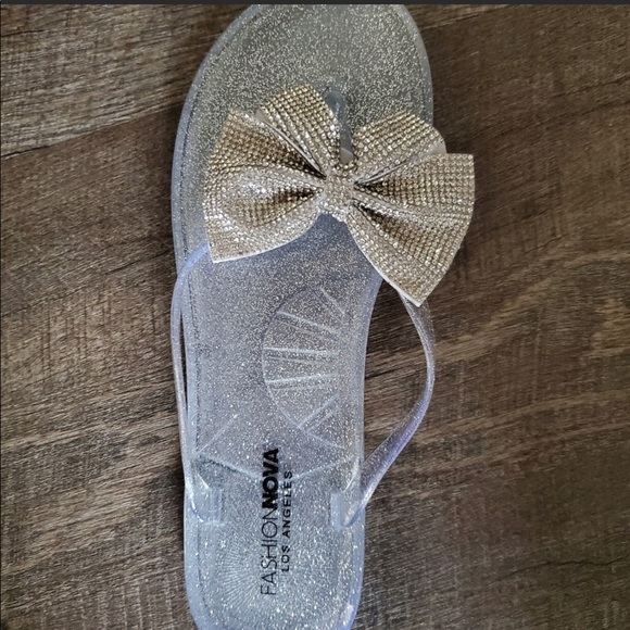Clear jelly sandals with bow 💛 - Picture 4 of 4